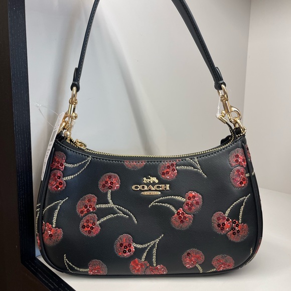 Coach Teri Shoulder Bag With Cherry Print # CCZ16 - Picture 4 of 9